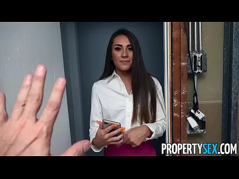 Propertysex  Handyman Lays The Pipe On Hot Young Real Estate Agent