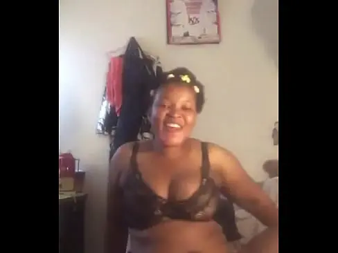 Malawi Woman Open Pussy