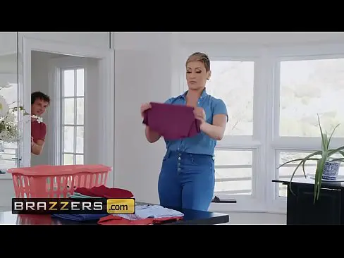 Milfs Like It Big  Ryan Keely Robby Echo  Dickrupting Her Domestic Bliss  Brazzers