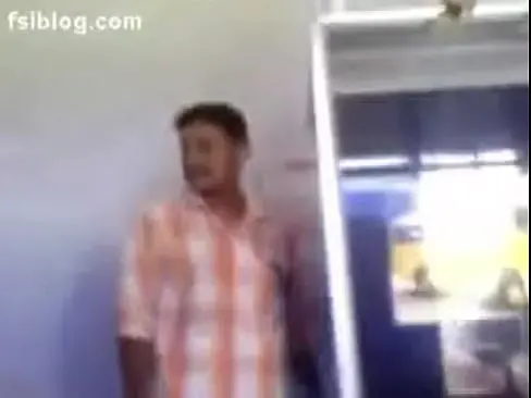 South Indian Office Lady Flash Boobs To Coworkers